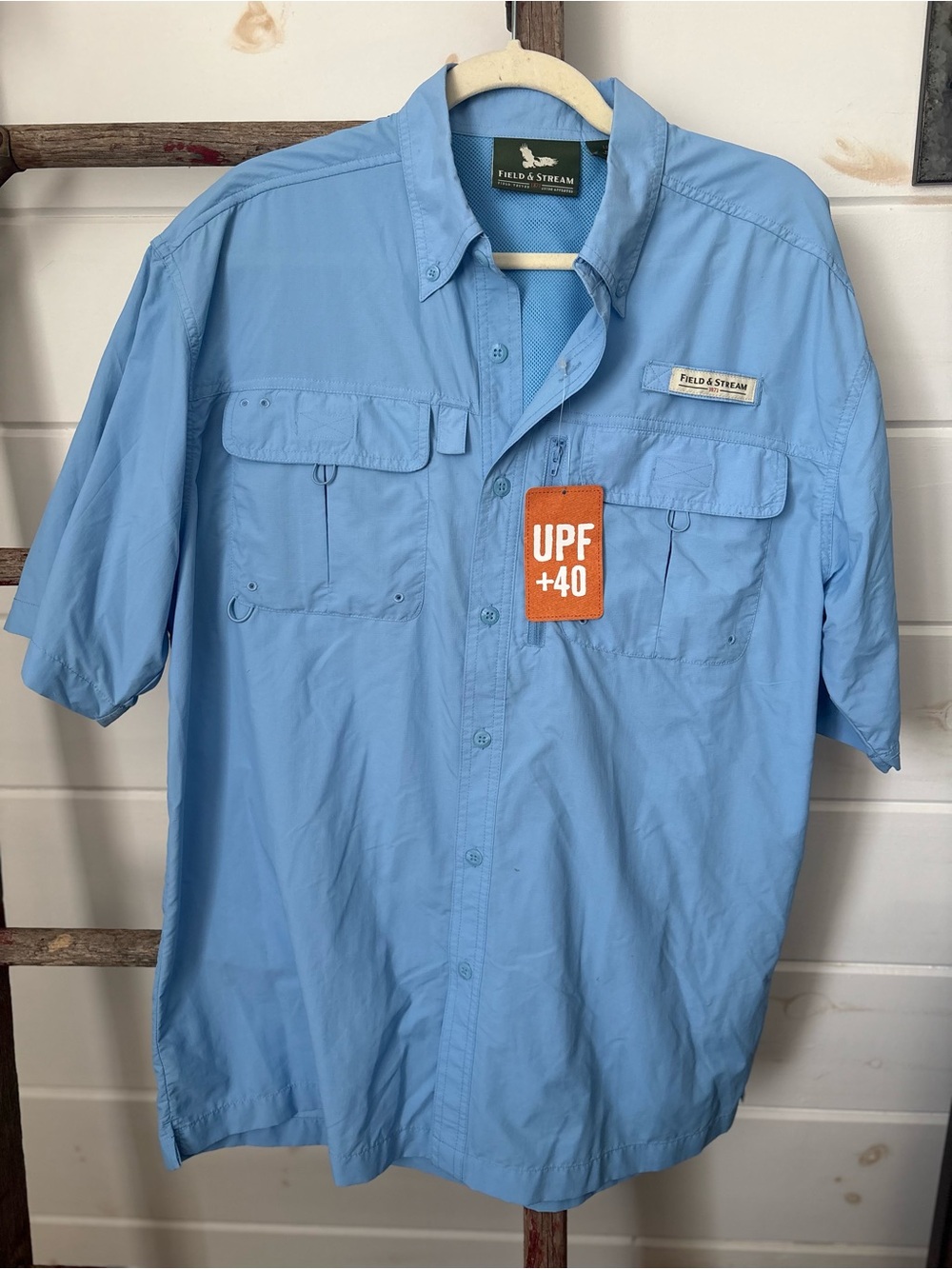 NWT Field & Stream Light Blue Short-Sleeve Fishing Button-Down Shirt